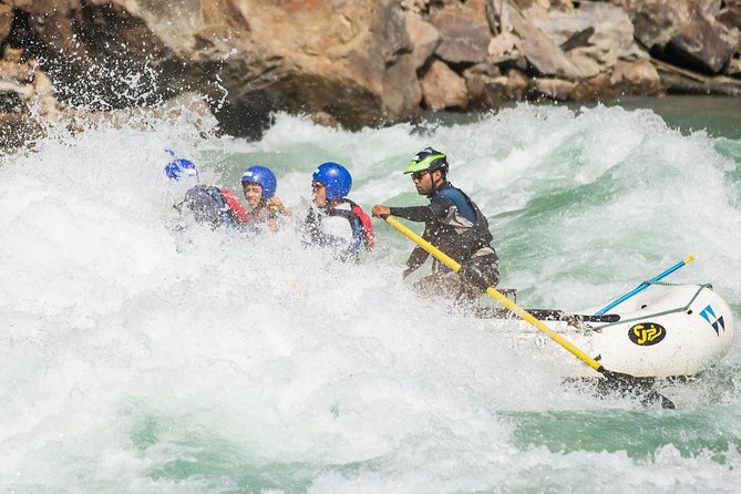 Half Day Rafting in Rishikesh - 26 Km. - The safety briefing is more than a formality