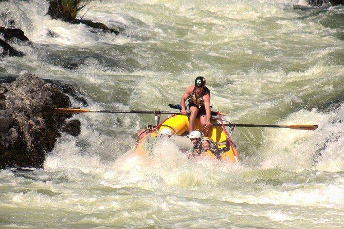 Half Day Rogue River White Water (Class I- IV) - What the guide adds to the experience