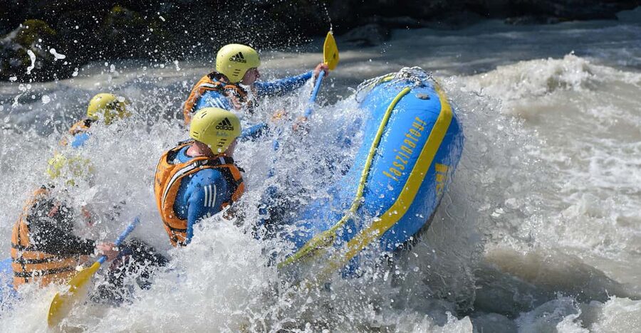 Imster Schlucht: White-Water Rafting in the Tyrolean Alps - At the outdoor center, the practical start
