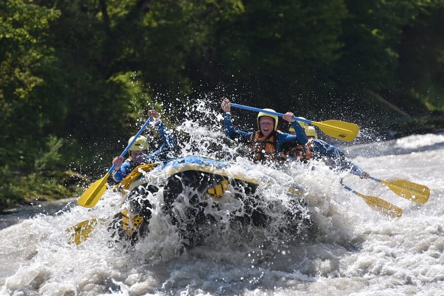 Imster Schlucht: White-Water Rafting in the Tyrolean Alps - Who should book the Imster Schlucht rafting tour?