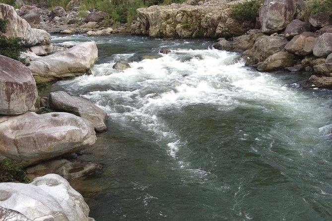 Jackson Hole Whitewater Rafting Small Boat - Eight miles of Snake River action