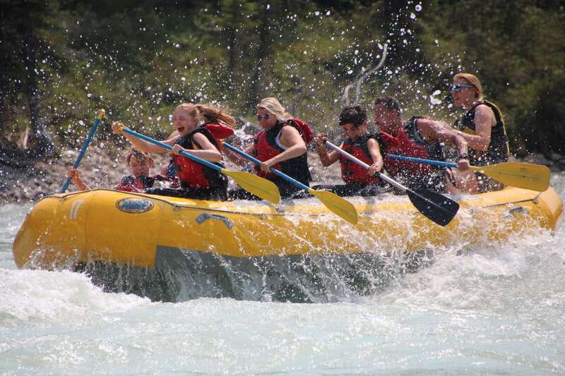 Jasper National Park: 2-Hour Whitewater Rafting - A short rafting trip with real Jasper scenery