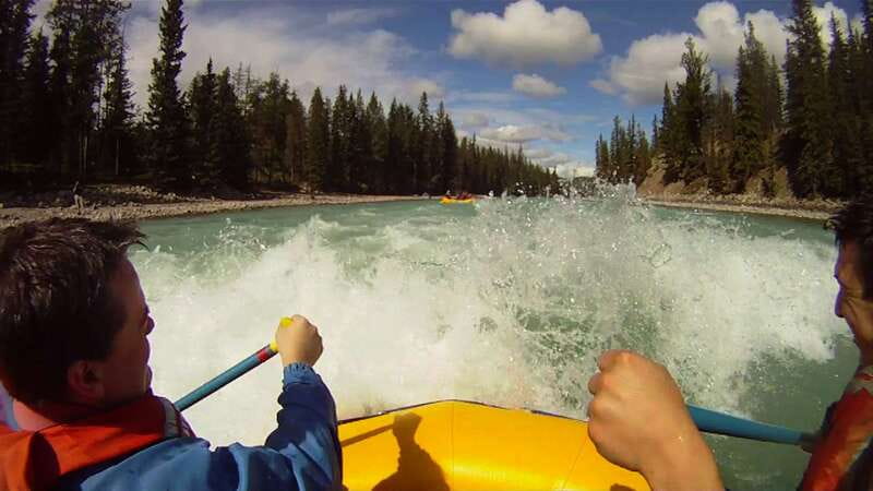 Jasper National Park: 2-Hour Whitewater Rafting - The first 10 minutes: finding your rhythm