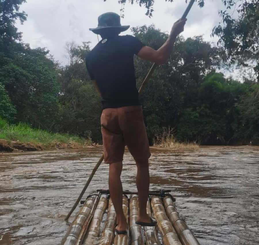 Khao Sok: Private Bamboo Rafting & Jungle Cave Temple Tour - Stopping at the cave temple