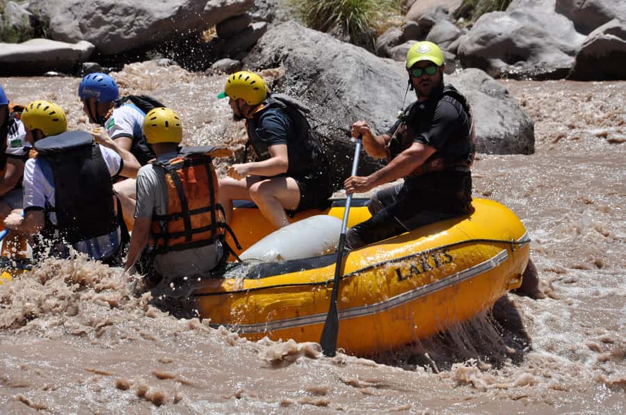 Mendoza: 12-KM River Rafting Tour in the Andes - What to pack and how to plan the day
