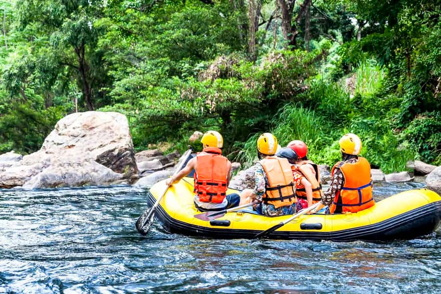 Mendoza: River Rafting & Canopy in the Andes Mountain Range - FAQ