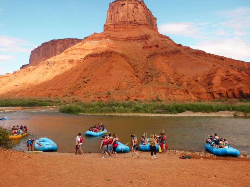 Moab: Full-Day Colorado Rafting Tour - Safety briefing and getting on the river