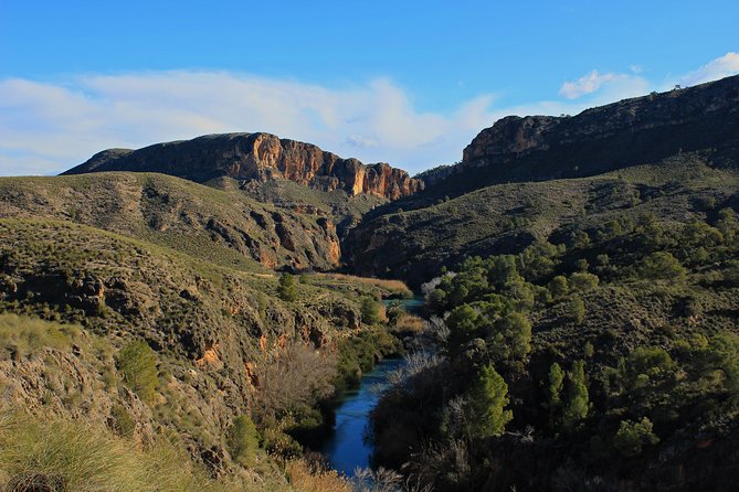 Murcia: Canyon of Almadenes Rafting, Caves & Photos - Starting at the Segura River parking area