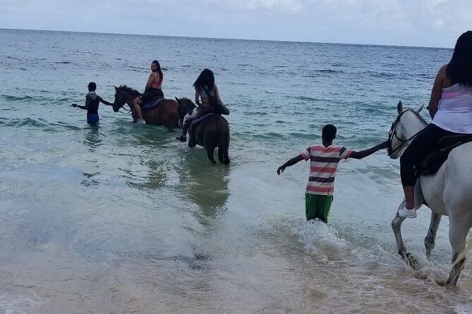 Ocho Rios Private Horse Riding, River Tubing and Rafting[Entry fee not included] - What to pack for a wet, active day