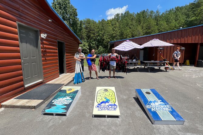 Ocoee River Middle Whitewater Rafting Trip (Most Popular Tour) - Five miles and 17 major rapids
