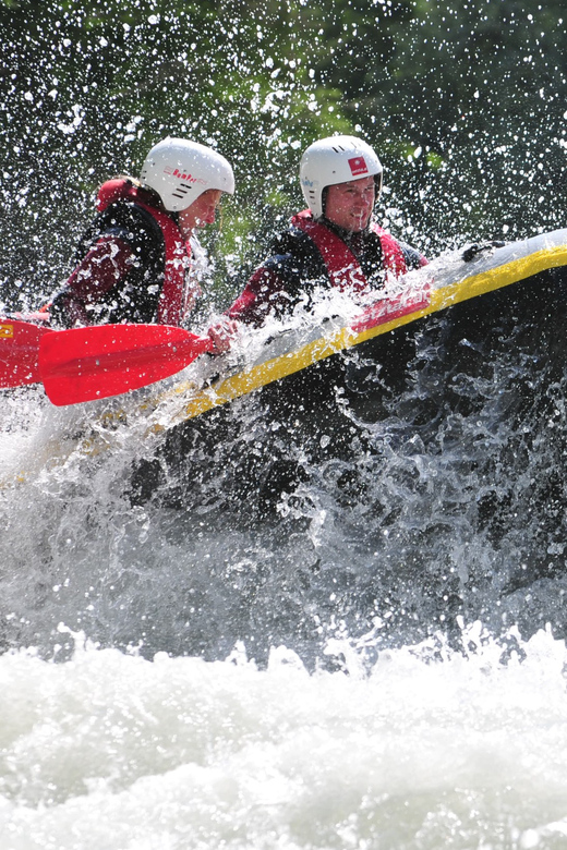 Ötztal: Rafting at Imster Canyon for Beginners - What to bring and what to leave behind