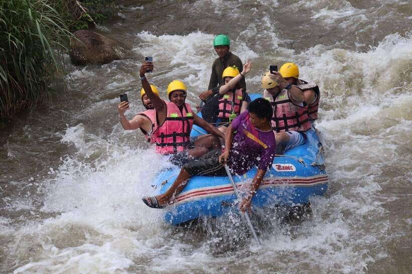 Phuket: Rafting 5KM and ATV Ride 30MIN Adventures - Timing, transport, and the shared-tour tradeoff