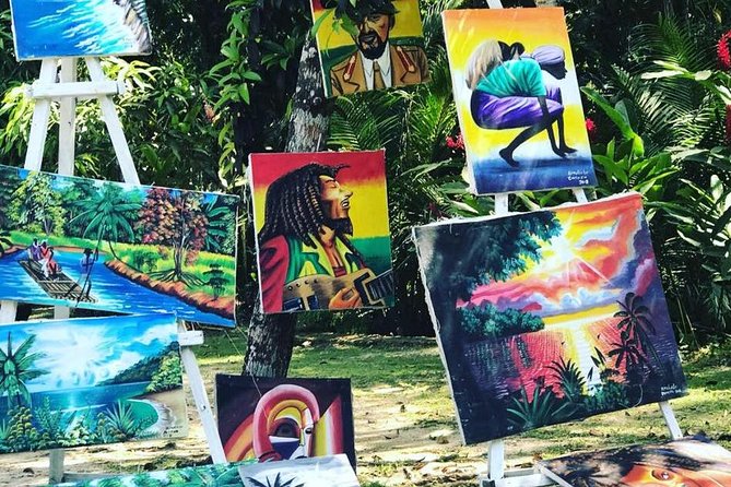 [PRIVATE]Dunn's River & Martha Brae Rafting - Entrance & Lunch - Private transport makes the long journey easier