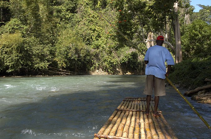 [PRIVATE]Dunn's River & Martha Brae Rafting - Entrance & Lunch - What to pack for the waterfall and river