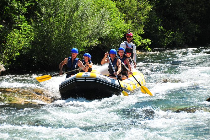Private rafting on Cetina river with caving & cliff jumping,free photos & videos - The details that shape your day