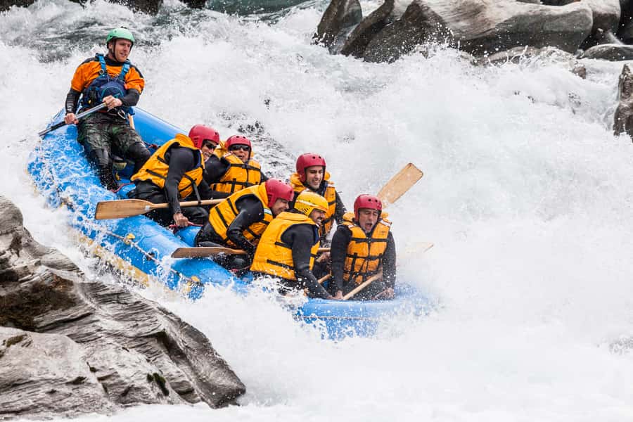 Queenstown: Shotover River Whitewater Rafting Trip - Six rapids, each with its own job