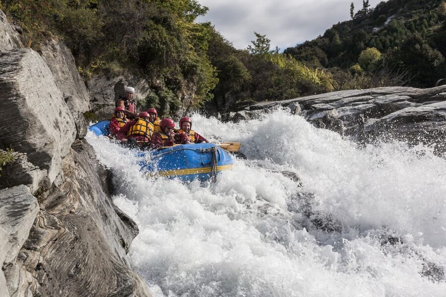 Queenstown: Shotover River Whitewater Rafting Trip - What the $178 price includes