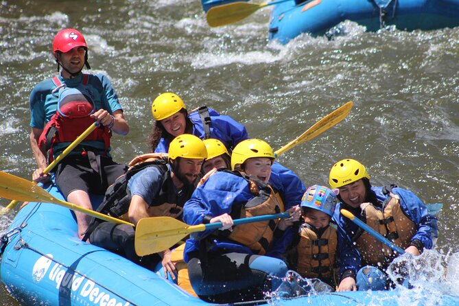Raft the Beginner stretch on Clear Creek! - Why this beginner rafting trip works for first timers