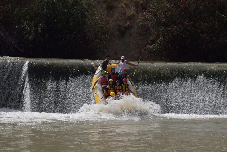 Rafting Adventure in Murcia - The guides and the safety setup