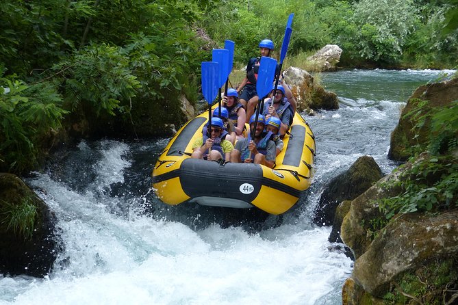 Rafting Experience in the Canyon of the River Cetina - What to wear and pack for a wet afternoon