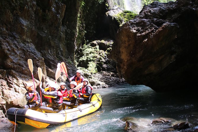 Rafting: Grand Canyon of Lao - Reading the canyon from the water