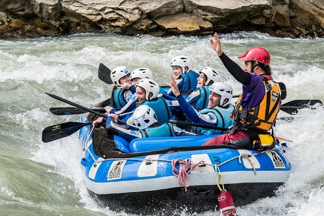 Rafting in Gallego River - Spain, Murillo de Gallego - UR Pirineos - Equipment and what is included