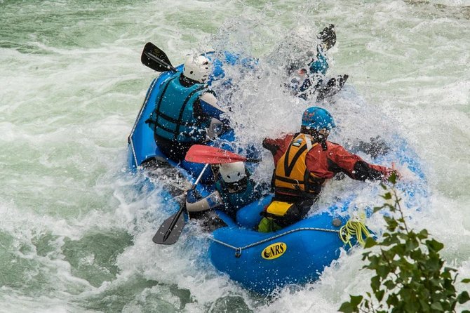 Rafting in Gallego River - Spain, Murillo de Gallego - UR Pirineos - The seven-kilometer route and its changing pace