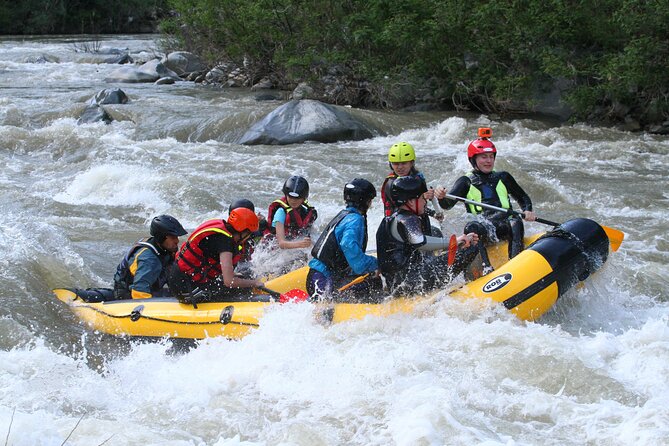 Rafting on Struma River - On the river: scenery first, rapids second