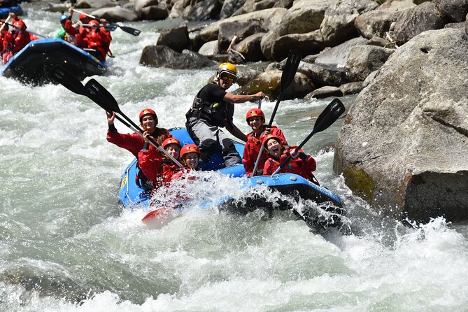 Rafting Power in the Noce stream in Ossana - Rock turns, raft races, and river games