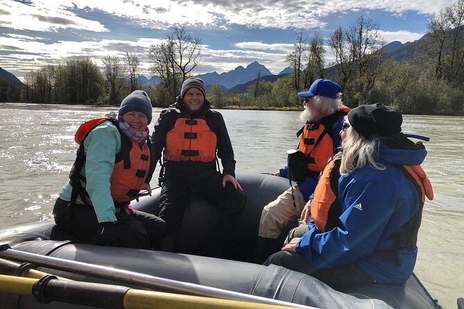 Rafting to Chilkat Bald Eagle Preserve from Haines - Group size, guiding, and the best seat