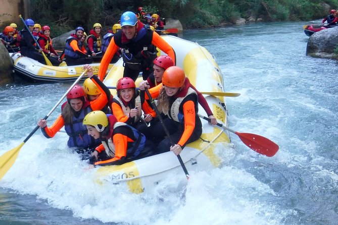 Rafting white water in Montanejos 1h Valencia - Finishing near Fuente de los Baños