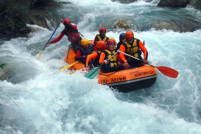 Rafting white water in Montanejos 1h Valencia - Who will enjoy this rafting trip most