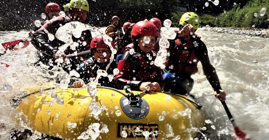 Salzburg: River Rafting Trip for Beginners - Sandbanks, surges, and mountain views