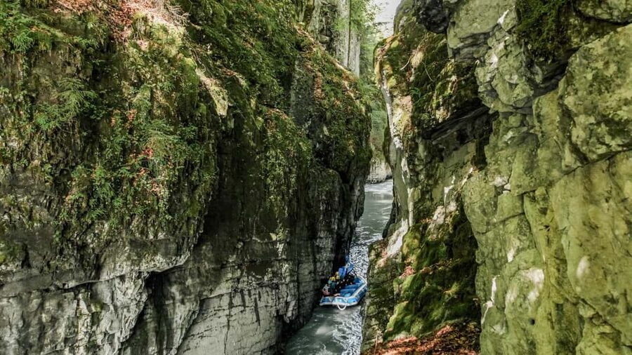 Samoëns: Whitewater Rafting Tour in the French Alps - Why the Giffre is a good rafting river