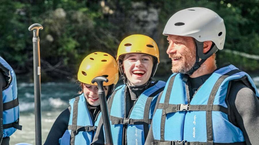 Samoëns: Whitewater Rafting Tour in the French Alps - The short van ride to the river