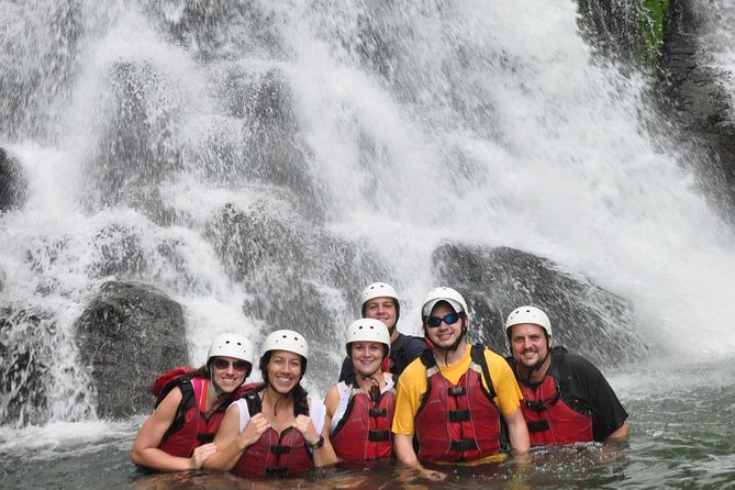 Savegre River Rafting Class II-III from Manuel Antonio - Safety practice before the first rapid
