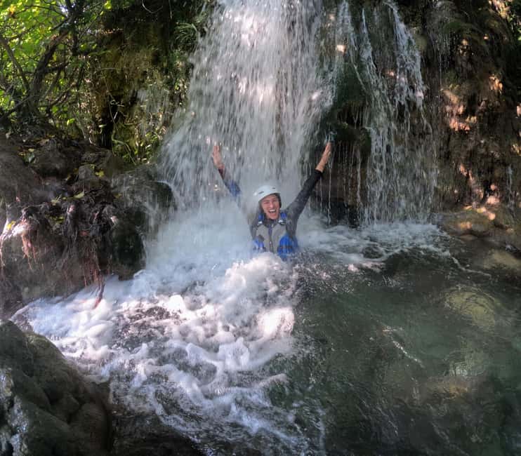 Split/Omiš: Rafting, Cliff Jumping, and Cave Tour - Small groups and guide quality