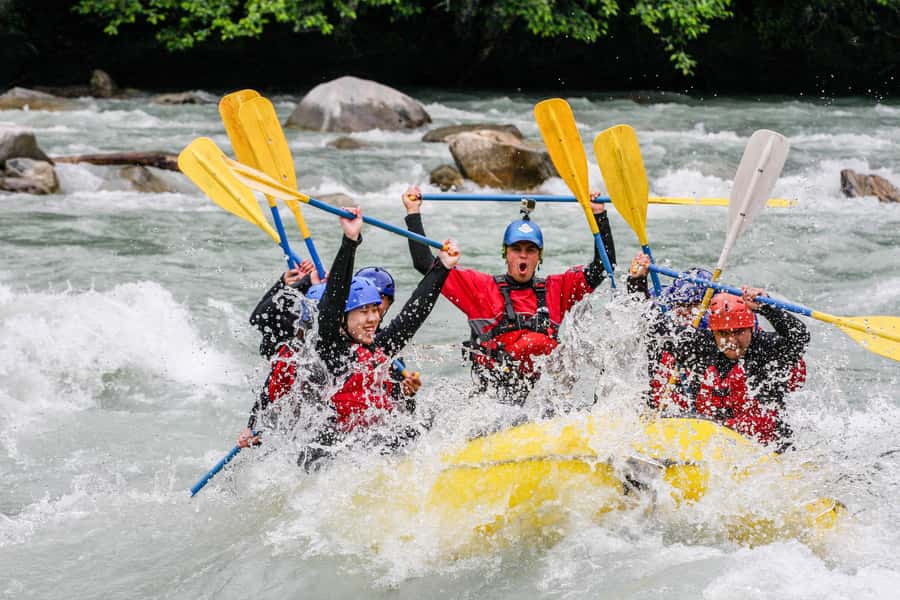 Squamish: Wet and Wild Elaho Exhilarator Rafting Experience - Vancouver pickup or meeting in Squamish