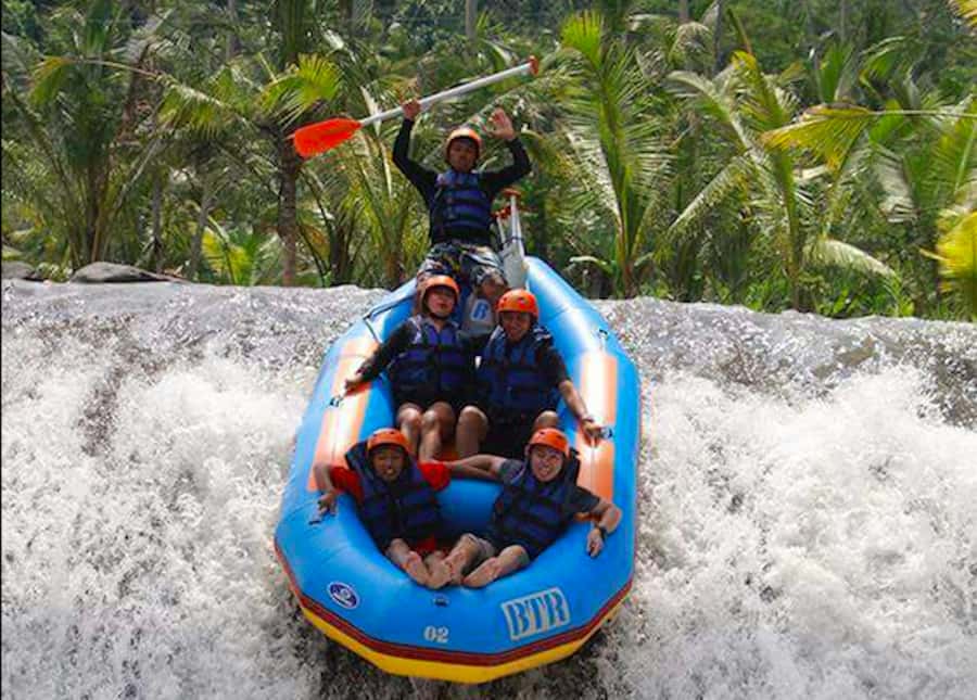 Telaga Waja: White Water Rafting with Lunch - Class I and II Rapids With a Skilled Guide