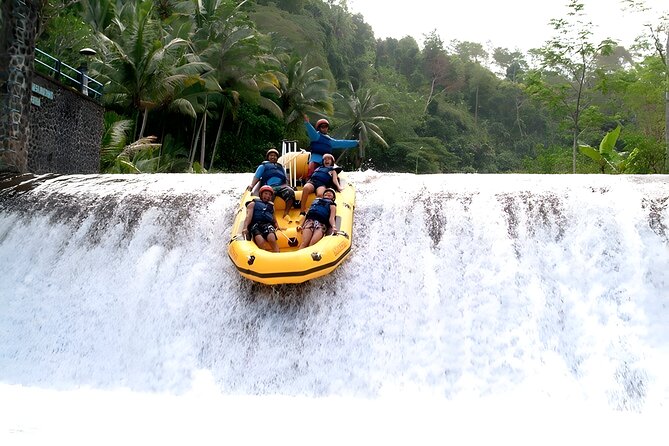 Telaga Waja White Water Rafting - With No Step or Stair : Bali Best Adventures - The no-stairs claim needs a careful explanation