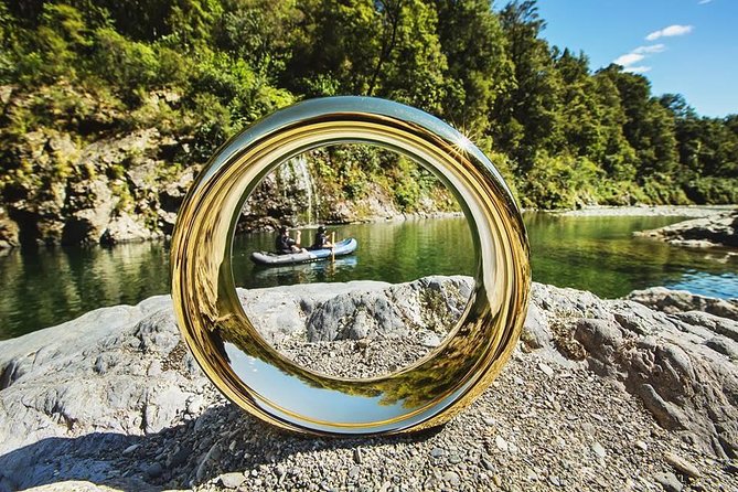The Hobbit Barrel Run Rafting Tour on the Pelorus River - Stopping at the film locations