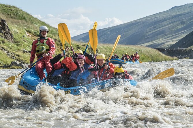 Top-Rated Family Rafting-Warm Drysuits, Volcanic Canyon, Epic Fun - The Short Ride to the River