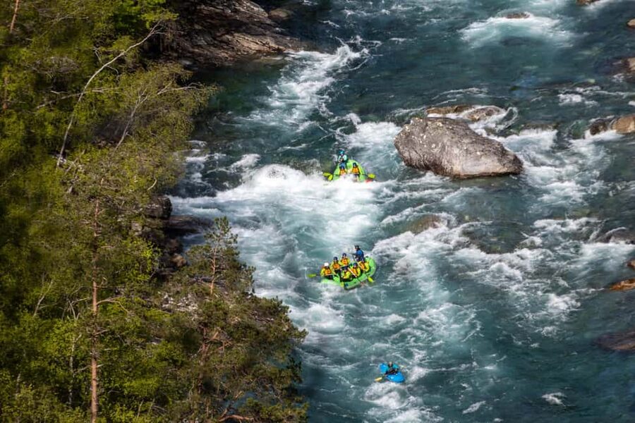 Voss: Thrilling Whitewater Rafting Guided Trip - Key points at a glance