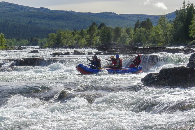 White Water Rafting Adventure in Dagali - level 2 - The Numedalslågen route and what you will do