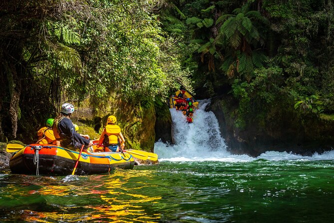 White Water Rafting - Kaituna Cascades, The Originals - What happens at the Okere Falls base
