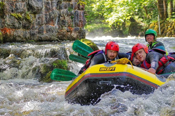 Whitewater Rafting, North Wales - What grade 3 to 4 feels like