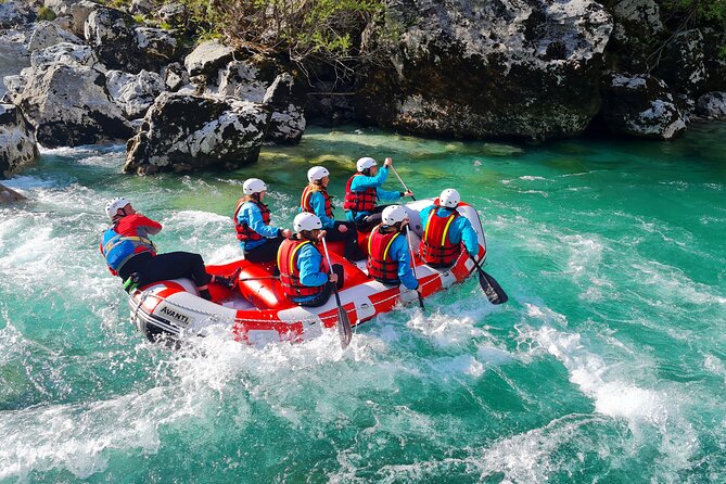 Whitewater Rafting on the Soča River in Bovec, Slovenia - Why the Soča makes such a good rafting river